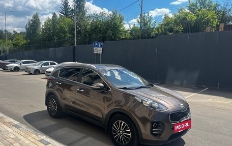 KIA Sportage IV рестайлинг, 2018 год, 1 830 000 рублей, 3 фотография