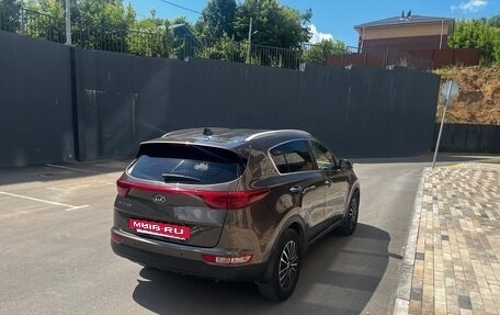 KIA Sportage IV рестайлинг, 2018 год, 1 830 000 рублей, 4 фотография