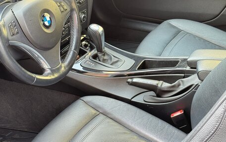 BMW 3 серия, 2010 год, 1 500 000 рублей, 2 фотография