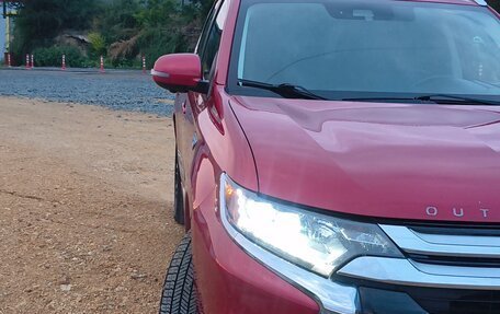 Mitsubishi Outlander III рестайлинг 3, 2018 год, 2 250 000 рублей, 8 фотография