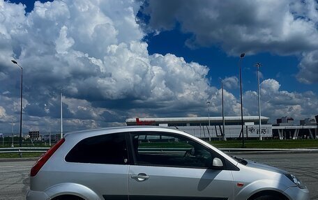 Ford Fiesta, 2007 год, 300 000 рублей, 3 фотография