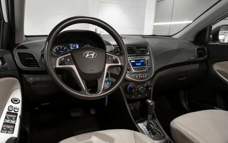 Hyundai Solaris II рестайлинг, 2014 год, 845 000 рублей, 7 фотография