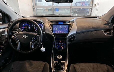 Hyundai Elantra V, 2012 год, 600 000 рублей, 9 фотография