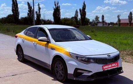 KIA Optima IV, 2019 год, 885 000 рублей, 3 фотография