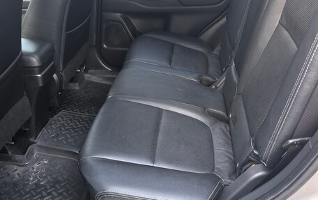 Mitsubishi Outlander III рестайлинг 3, 2015 год, 1 950 000 рублей, 33 фотография
