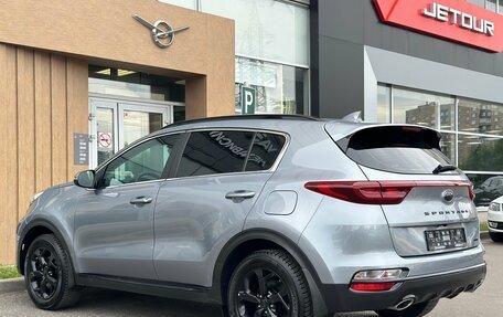 KIA Sportage IV рестайлинг, 2021 год, 2 450 000 рублей, 4 фотография