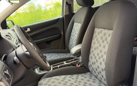 Ford Focus IV, 2005 год, 295 000 рублей, 26 фотография