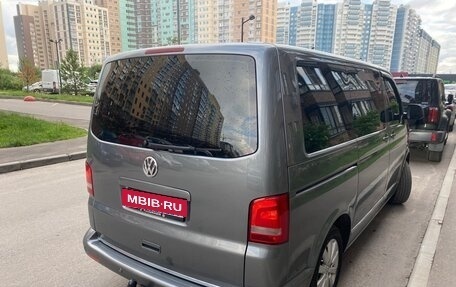 Volkswagen Multivan T5, 2010 год, 2 300 000 рублей, 3 фотография