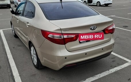 KIA Rio III рестайлинг, 2013 год, 680 000 рублей, 5 фотография