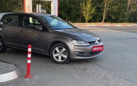Volkswagen Golf VII, 2014 год, 1 400 000 рублей, 2 фотография