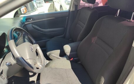 Toyota Avensis III рестайлинг, 2007 год, 940 000 рублей, 8 фотография