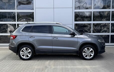 Skoda Karoq I, 2021 год, 2 320 000 рублей, 8 фотография
