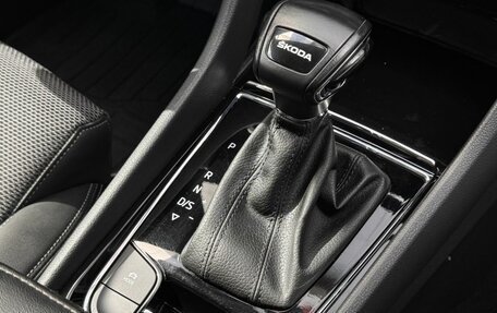 Skoda Karoq I, 2021 год, 2 320 000 рублей, 14 фотография