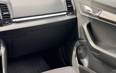 Skoda Karoq I, 2021 год, 2 320 000 рублей, 16 фотография