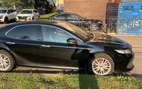 Toyota Camry, 2018 год, 2 400 000 рублей, 5 фотография