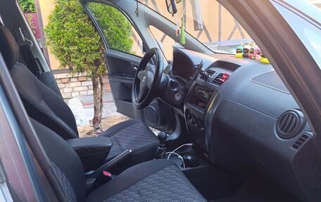 Suzuki SX4 II рестайлинг, 2008 год, 600 000 рублей, 11 фотография