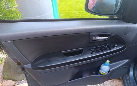 Suzuki SX4 II рестайлинг, 2008 год, 600 000 рублей, 15 фотография