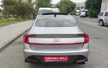 Hyundai Sonata VIII, 2020 год, 1 980 000 рублей, 3 фотография