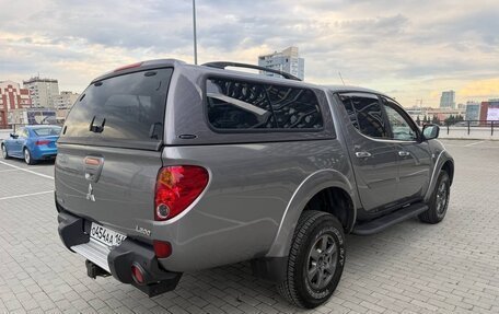 Mitsubishi L200 IV рестайлинг, 2014 год, 1 720 000 рублей, 4 фотография
