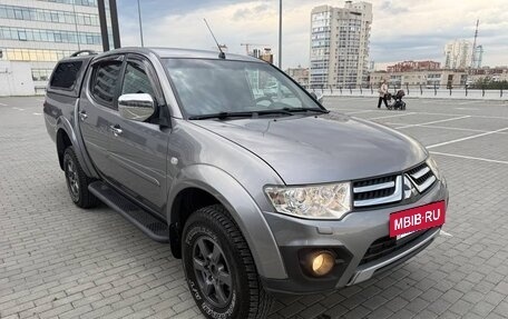 Mitsubishi L200 IV рестайлинг, 2014 год, 1 720 000 рублей, 3 фотография