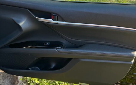 Toyota Camry, 2018 год, 2 400 000 рублей, 12 фотография