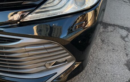 Toyota Camry, 2018 год, 2 400 000 рублей, 4 фотография