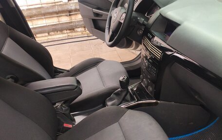 Opel Astra H, 2008 год, 320 000 рублей, 2 фотография