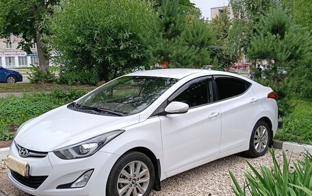 Hyundai Elantra V, 2014 год, 1 100 000 рублей, 3 фотография