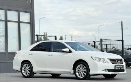 Toyota Camry, 2012 год, 1 550 000 рублей, 4 фотография