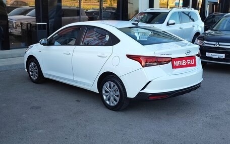 Hyundai Solaris II рестайлинг, 2021 год, 1 520 000 рублей, 4 фотография