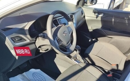 Hyundai Solaris II рестайлинг, 2021 год, 1 520 000 рублей, 7 фотография