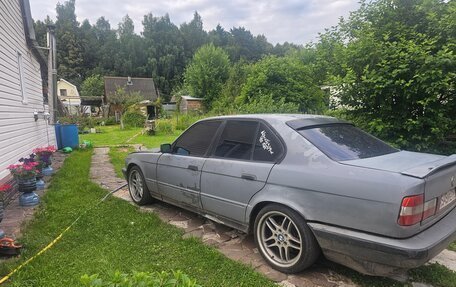 BMW 5 серия, 1988 год, 365 000 рублей, 7 фотография