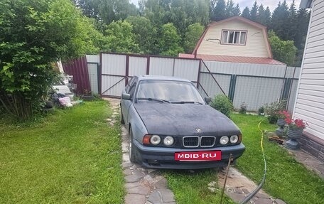 BMW 5 серия, 1988 год, 365 000 рублей, 10 фотография