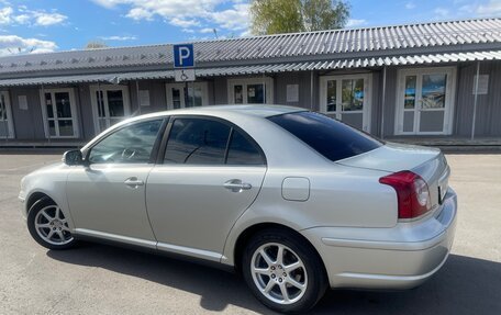 Toyota Avensis III рестайлинг, 2007 год, 650 000 рублей, 2 фотография