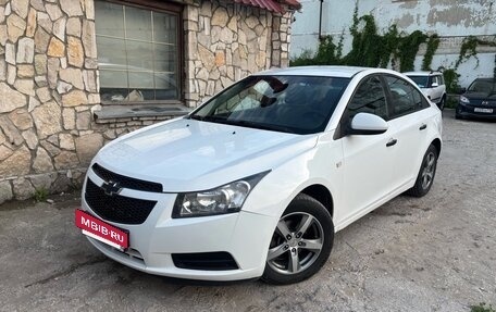 Chevrolet Cruze II, 2012 год, 630 000 рублей, 2 фотография