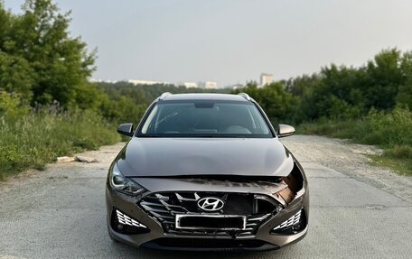 Hyundai i30 III, 2022 год, 870 000 рублей, 2 фотография