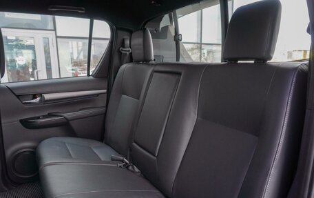 Toyota Hilux VIII, 2022 год, 5 685 000 рублей, 19 фотография