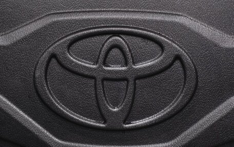 Toyota Hilux VIII, 2022 год, 5 685 000 рублей, 13 фотография