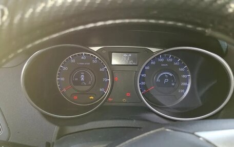 Hyundai ix35 I рестайлинг, 2014 год, 1 500 000 рублей, 10 фотография