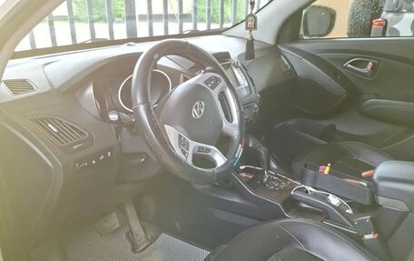 Hyundai ix35 I рестайлинг, 2014 год, 1 500 000 рублей, 5 фотография
