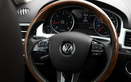 Volkswagen Touareg III, 2017 год, 3 718 000 рублей, 13 фотография