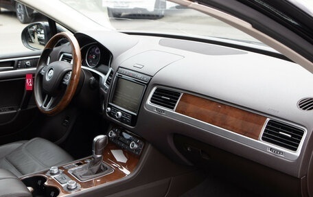 Volkswagen Touareg III, 2017 год, 3 718 000 рублей, 8 фотография