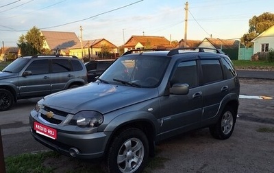 Chevrolet Niva I рестайлинг, 2010 год, 329 000 рублей, 1 фотография