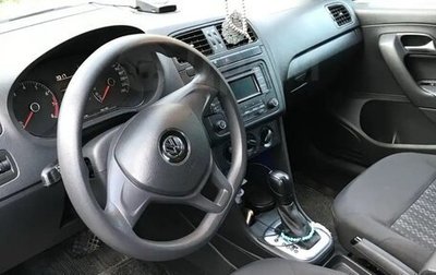 Volkswagen Polo VI (EU Market), 2017 год, 1 050 000 рублей, 1 фотография
