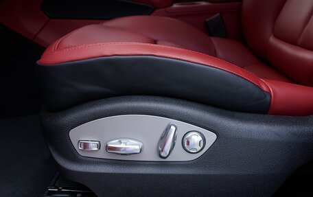 Porsche Macan I рестайлинг, 2024 год, 8 990 000 рублей, 14 фотография