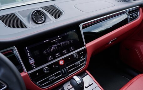 Porsche Macan I рестайлинг, 2024 год, 8 990 000 рублей, 20 фотография