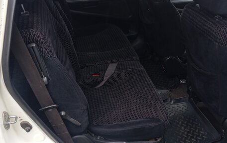 Honda Stream I рестайлинг, 2003 год, 395 000 рублей, 7 фотография