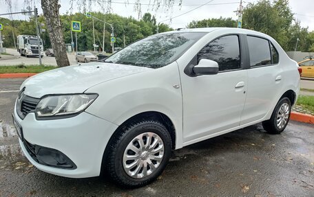Renault Logan II, 2018 год, 349 000 рублей, 2 фотография