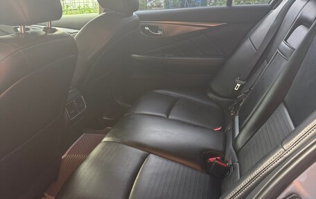 Infiniti Q50 I рестайлинг, 2016 год, 2 500 000 рублей, 19 фотография