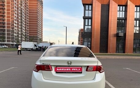Honda Accord VIII рестайлинг, 2008 год, 900 000 рублей, 6 фотография